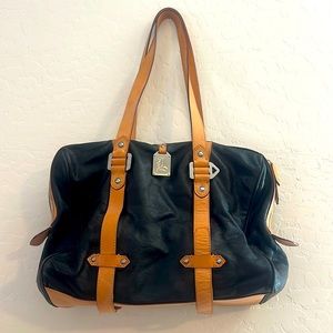 Lamb by Gwen Stefani Leather purse